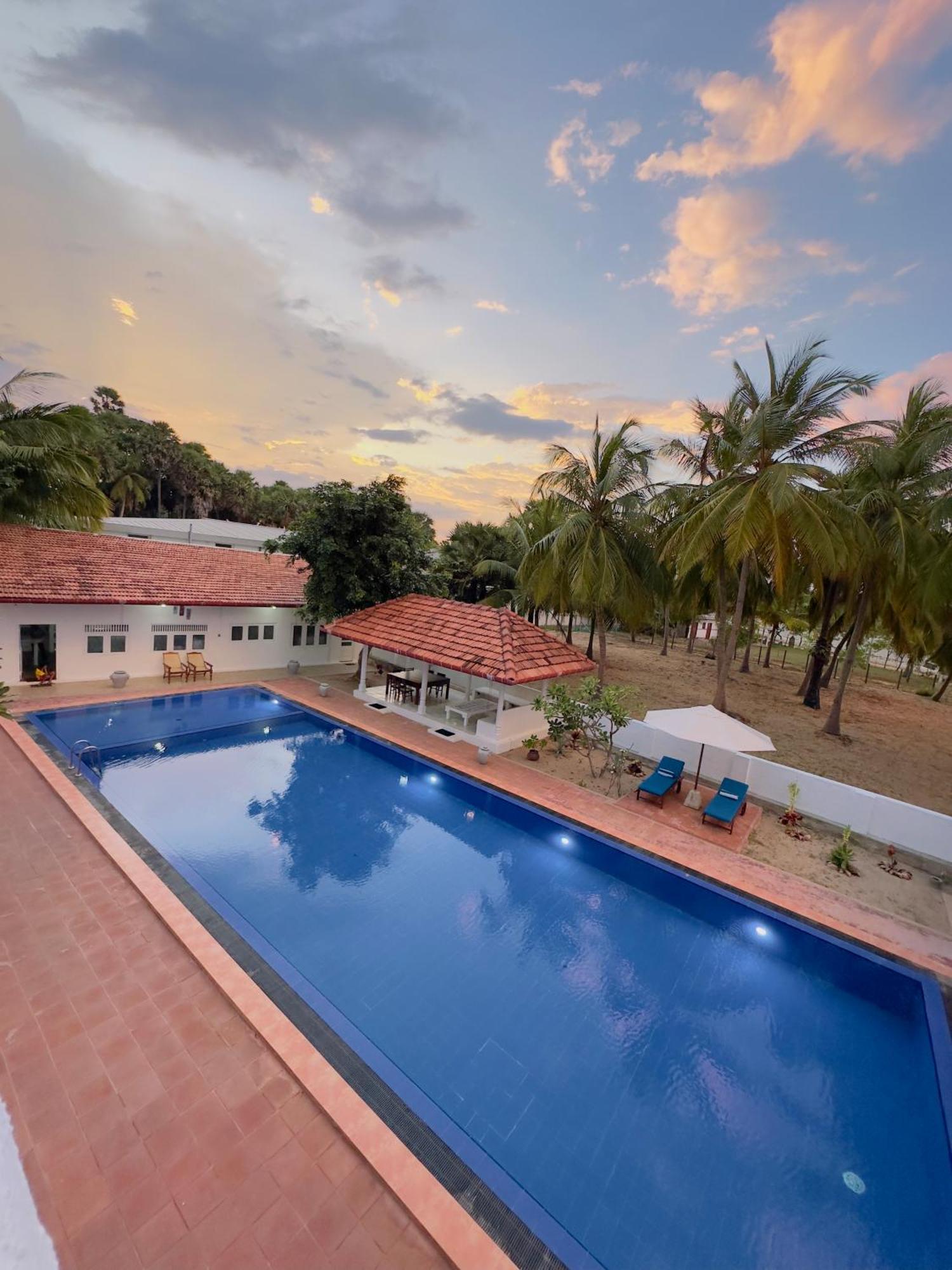 Blue Kite Family Resort Kalpitiya Exterior photo